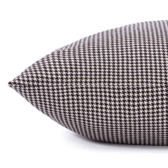 Houndstooth Flannel Dog Bed from The Foggy Dog