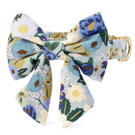 Vintage Blossom Lady Bow Collar