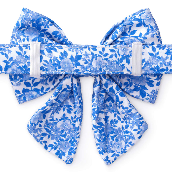 Blue Roses Lady Bow Collar from The Foggy Dog